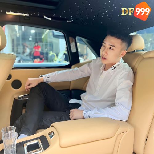 Ceo Hiếu Bạch Trung đã phải nỗ nực rất nhiều để đưa DF999 thành thương hiệu cá cược nổi tiếng